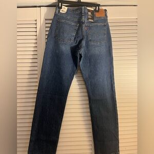 Levi's Women's Blue Straight Jeans NWT